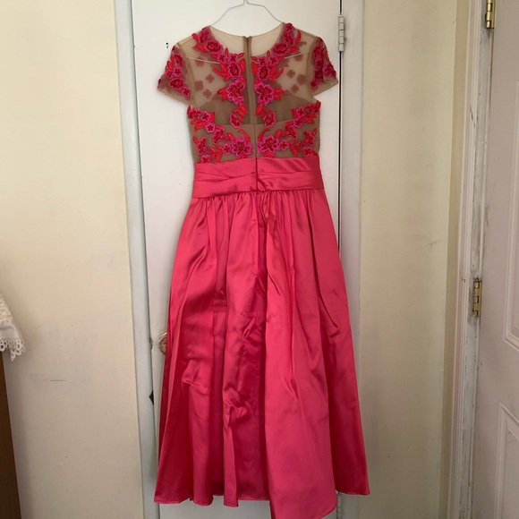 Marchesa Notte Pink/magenta floral embroidery gown - Picture 2 of 7